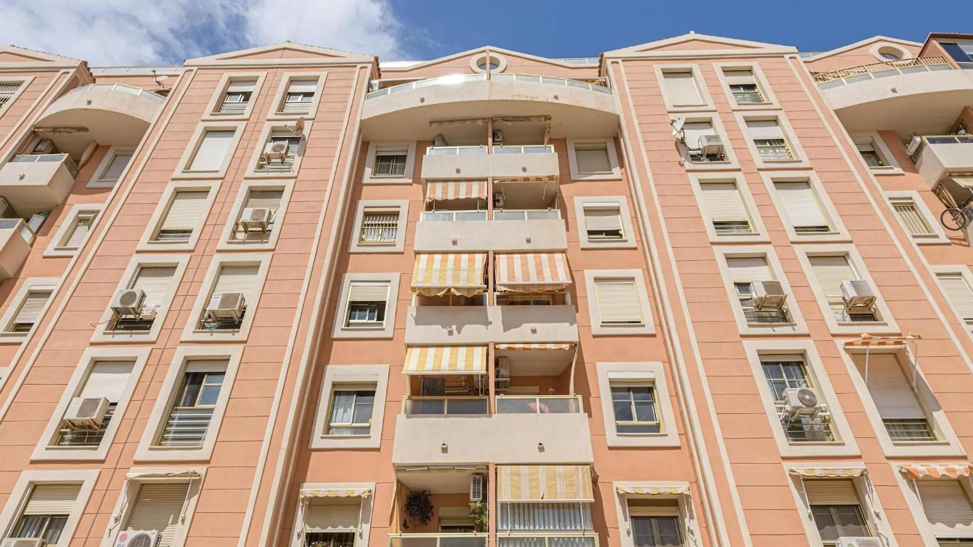Holiday home Las Candelas - Apartment In Malaga